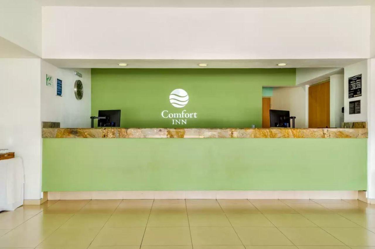 Comfort Inn Puerto Vallarta Esterno foto